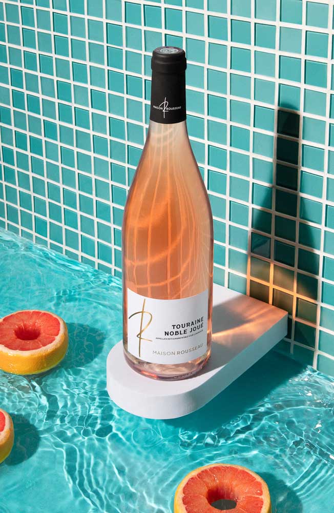 studio aurelia cordiez photographe commerciale spécialiste de photos de vin à tours maison rousseaux vignerons vin rosé de touraine