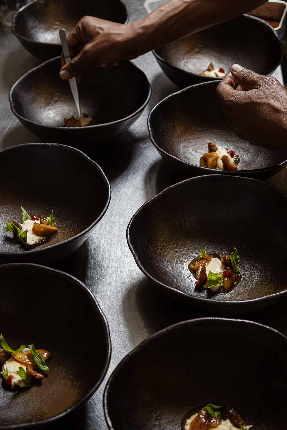 photo reportage en cuisine et dressage des plats